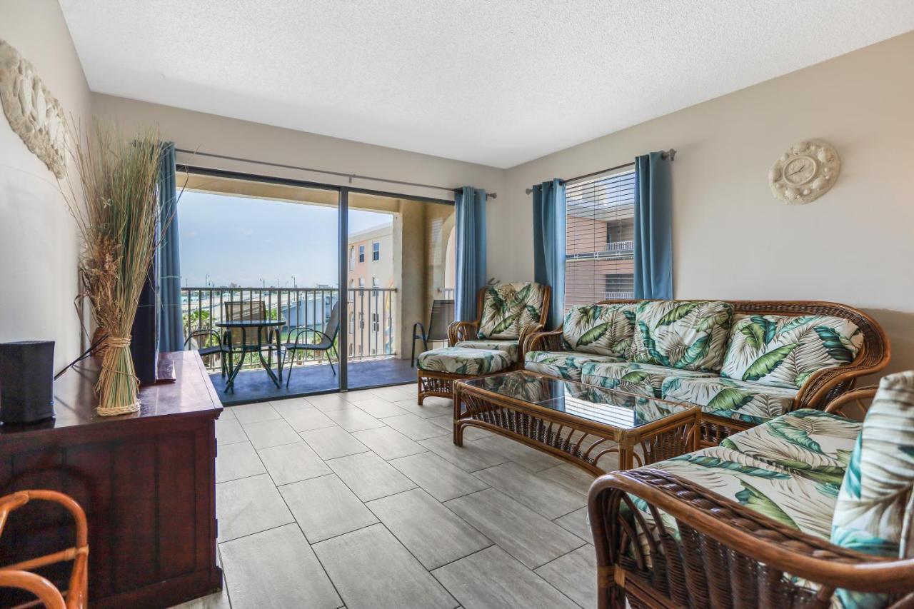 401 Beach Place Condos St. Pete Beach Exterior foto